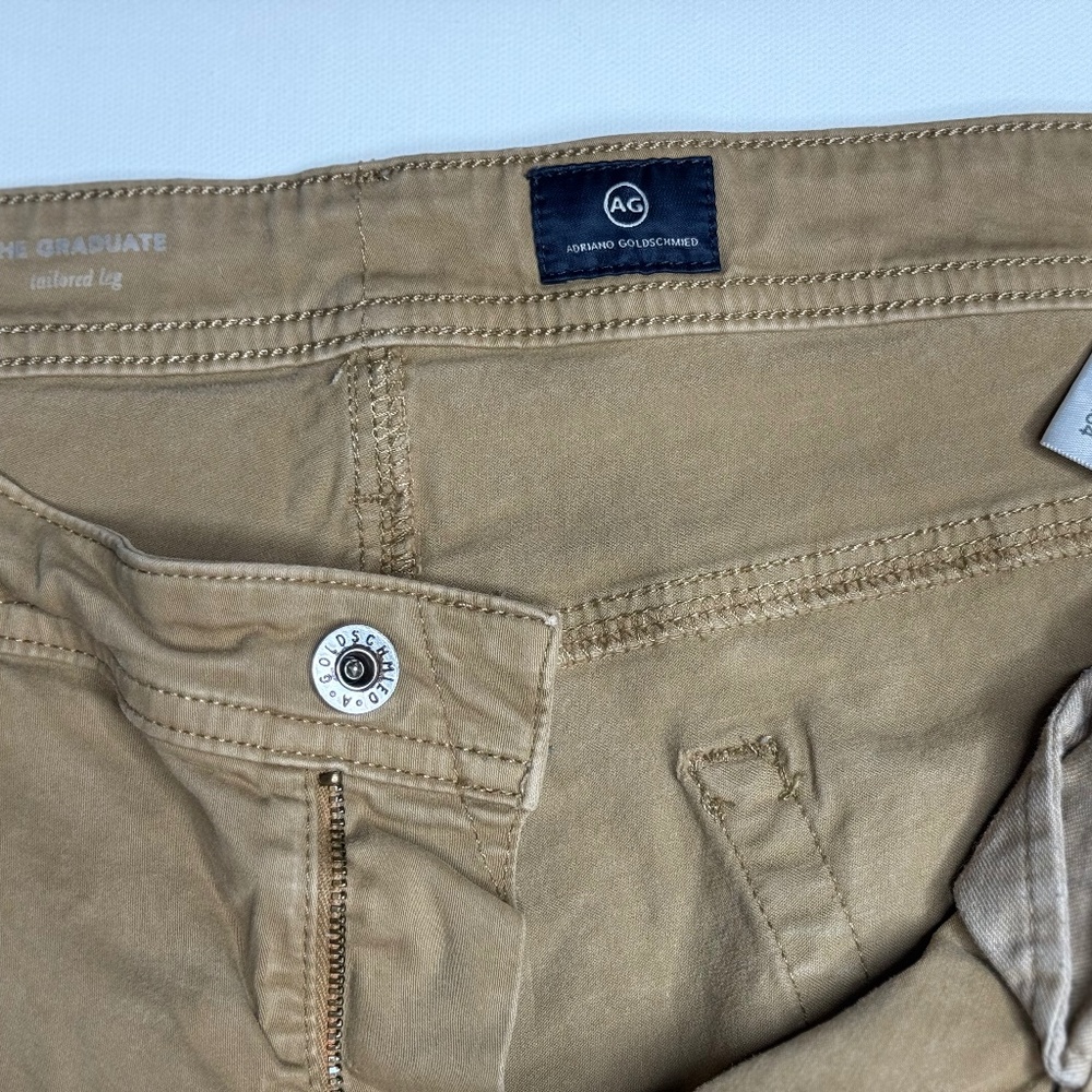 AG Chinos